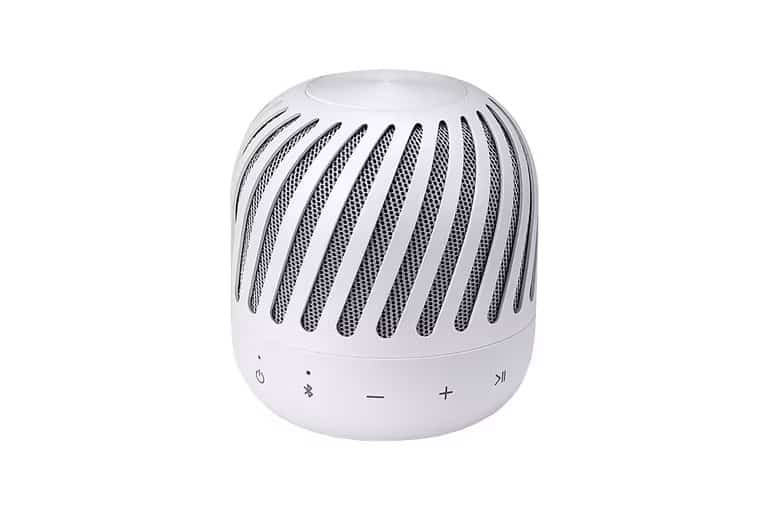Photo of مكبر صوت LG XBOOM Go PJ2 لاسلكي يعمل بالبلوتوث، عمر بطارية طويل حتى 18 ساعة، مقاوم للرذاذ، ميكروفون مدمج