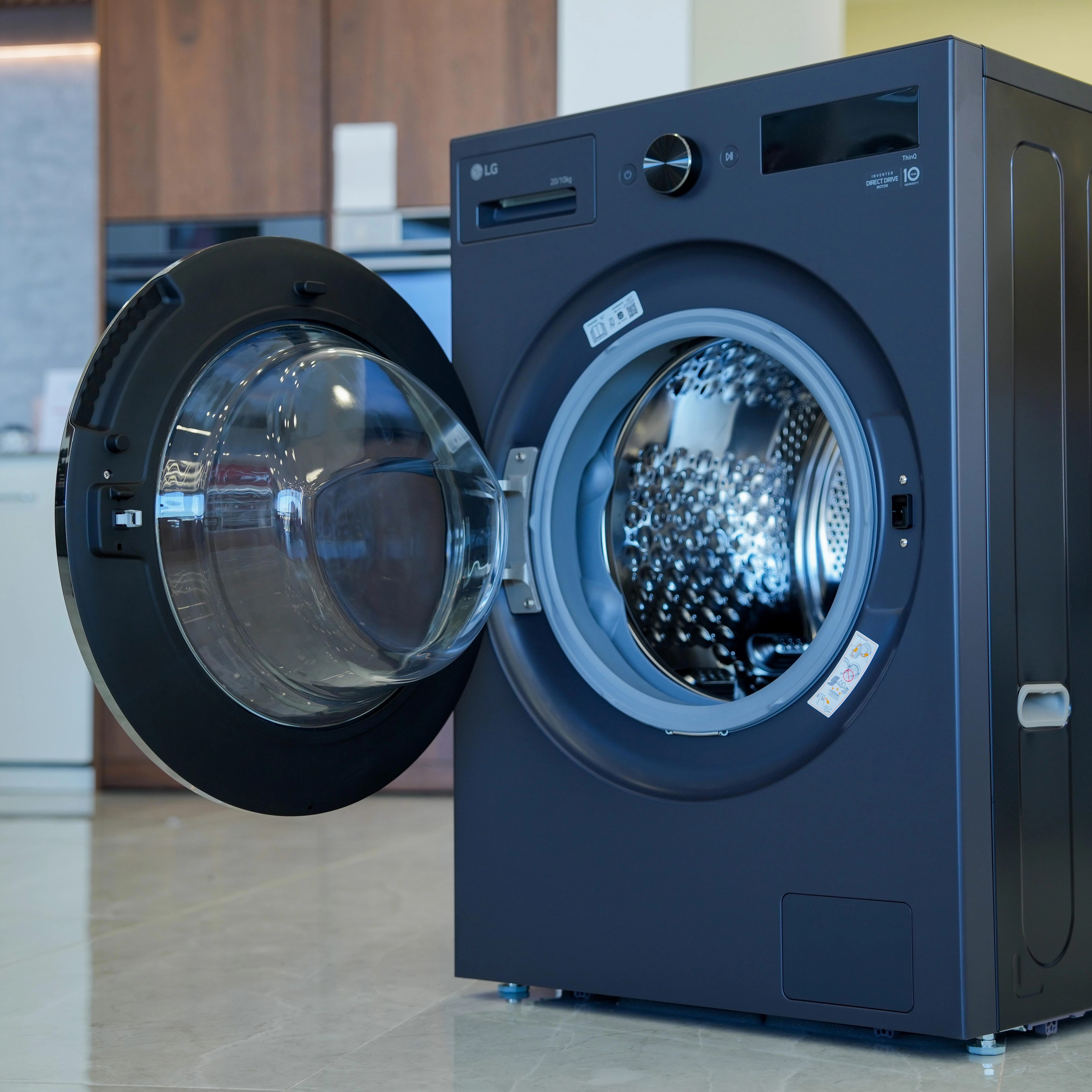 Photo of جلشۆری ئێڵ جی قەبارە 20/10 کیلۆگرام، بە تەکنەلۆژیای AI DD™، هەڵم (Steam™)، و TurboWash™ 360، ڕەنگی گەوهەری ( ڕەساسی تۆخ )