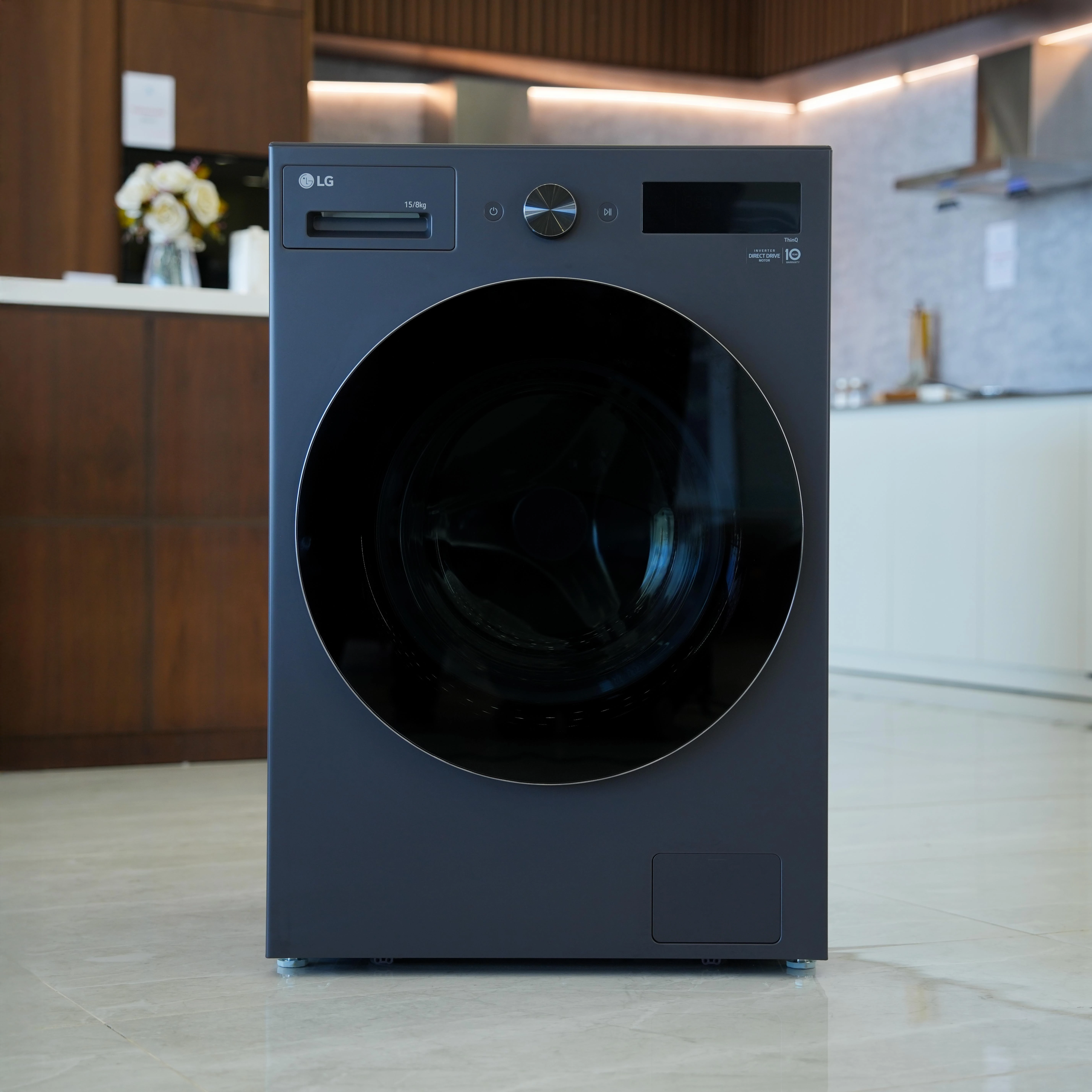 Photo of Washing Machine,15/8KG Capacity with AI DD™, Steam™, TurboWash™ 360, Essence Graphite