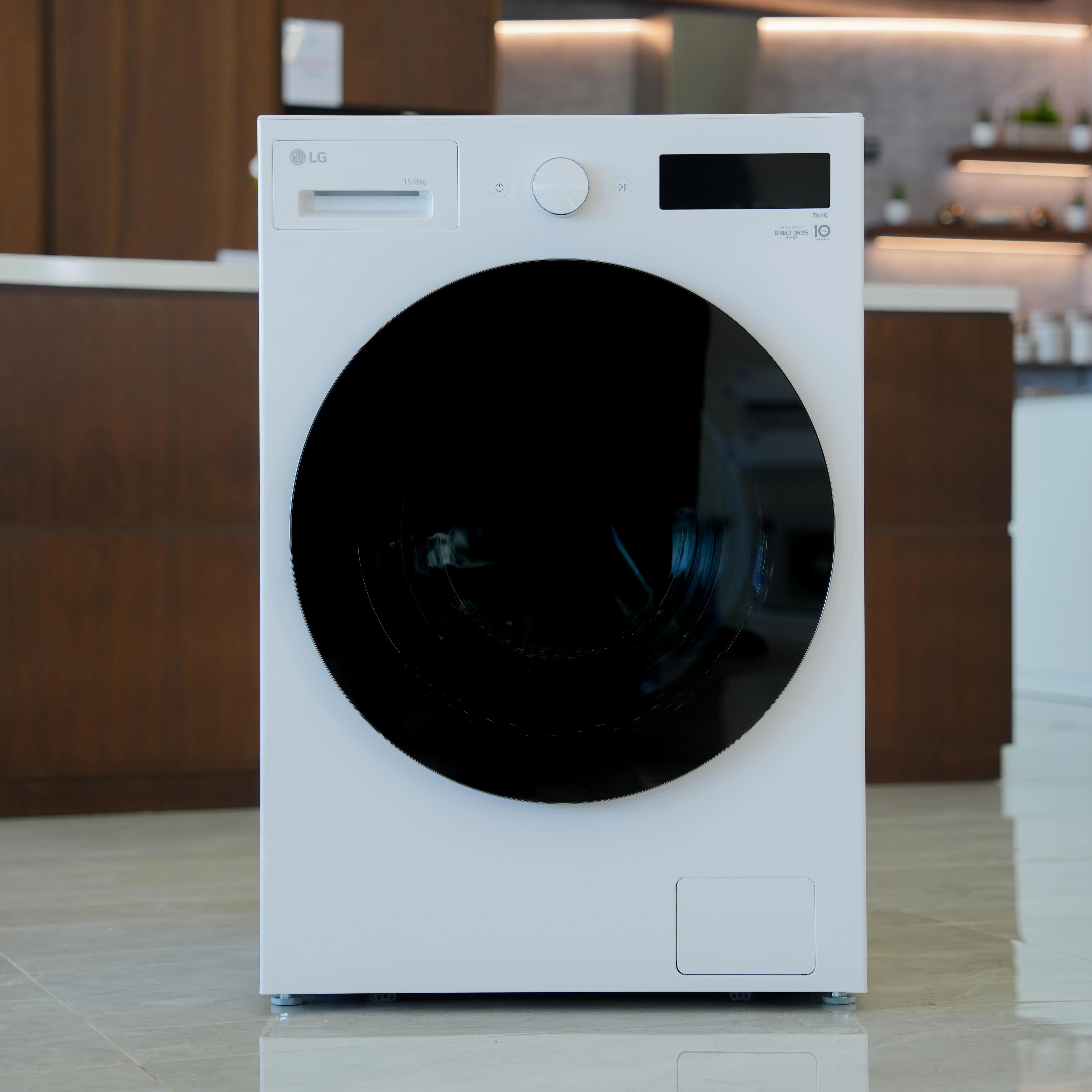 Photo of Washing Machine, 15/8KG Capacity with AI DD™, Steam™, TurboWash™ 360, Essence White