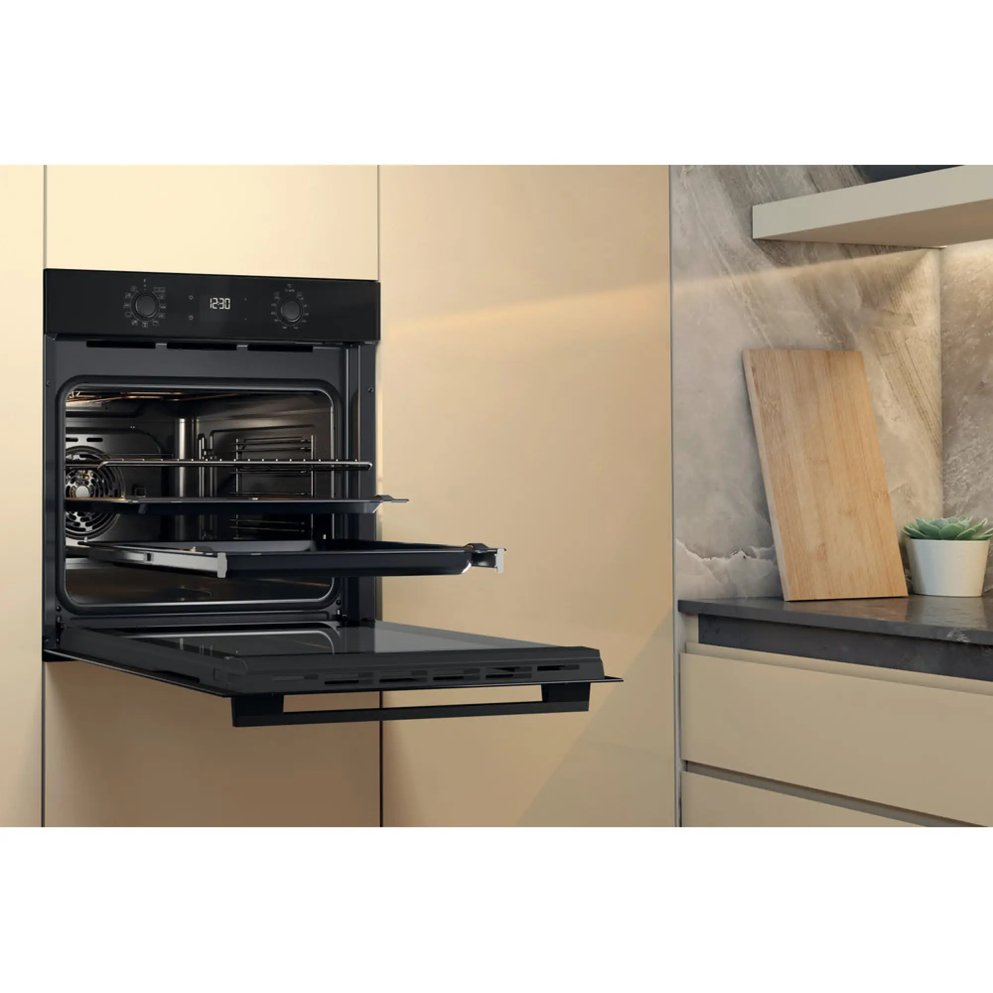 Photo of فرن ويرلبول كهربائي مدمج (بلت إن): لون أسود، تنظيف ذاتي - موديل OMK58HU1B