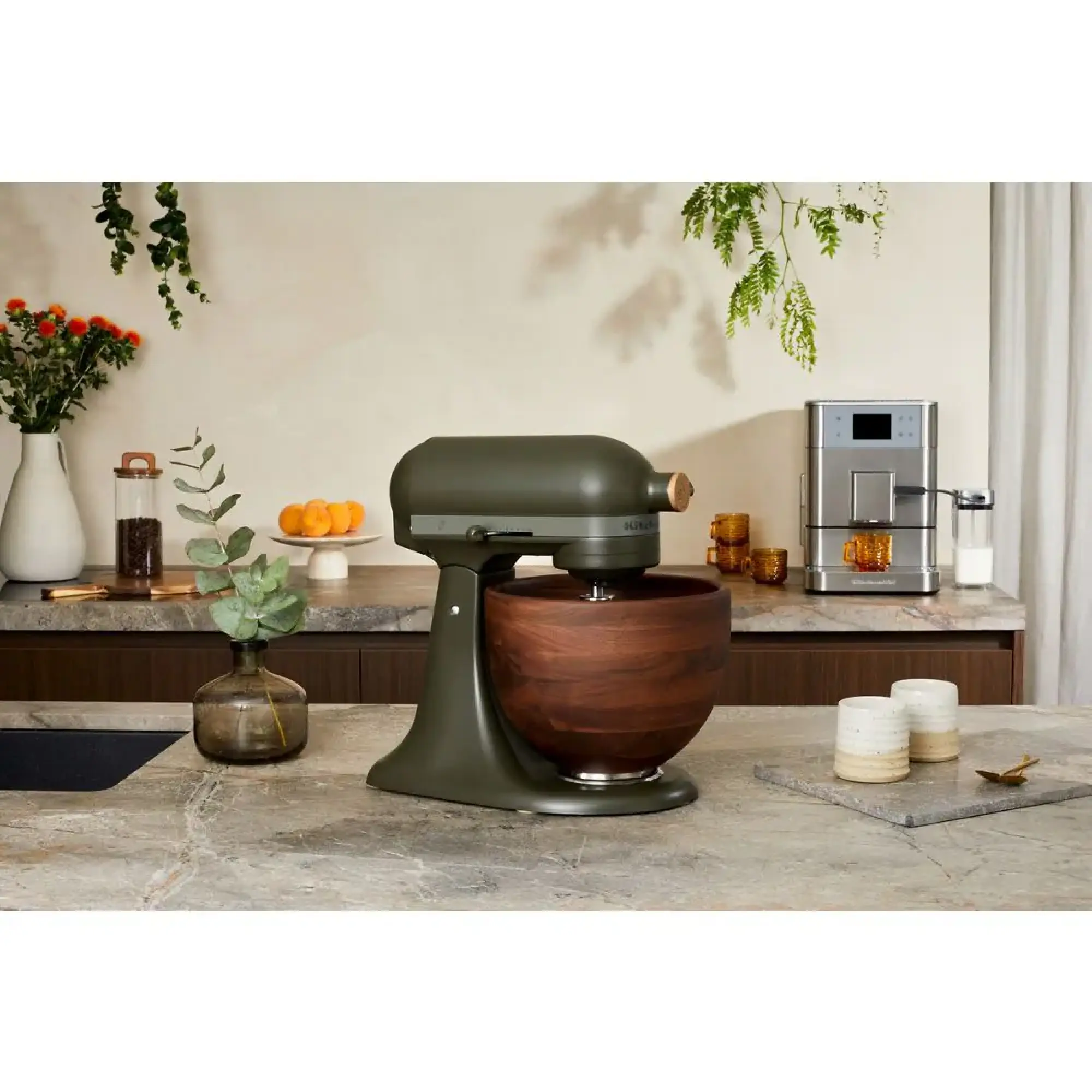 Photo of عجانة كيتشن أيد سلسلة تصاميم أرتيزان 4.7 لتر، اللون: أخضر غامق مطفي | 5KSM180WSBEG