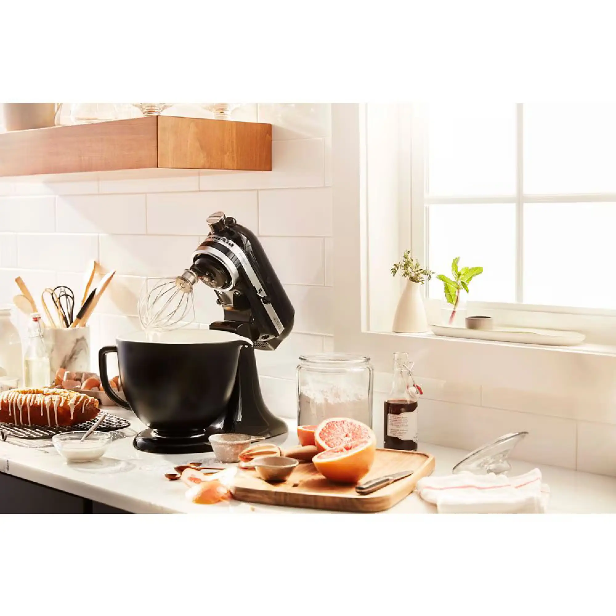 Photo of KitchenAid Artisan Elegance mixer 4.8L, Color: Onyx Black | 5KSM175PSBOB