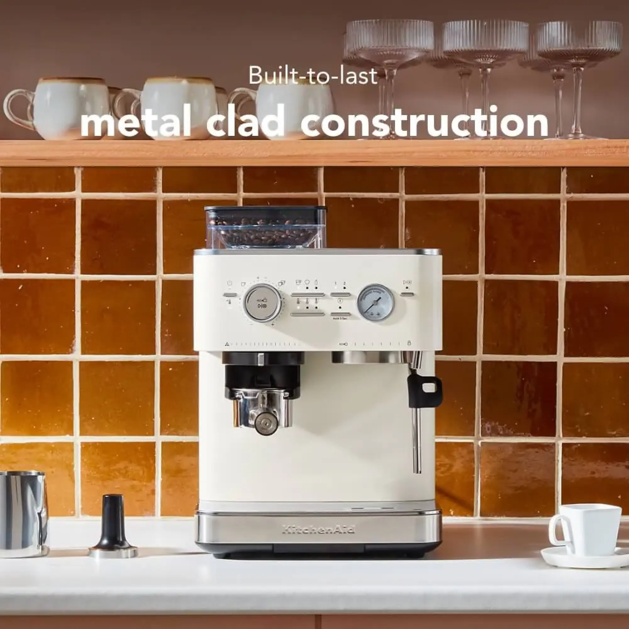 Photo of ماكينة صنع قهوة إسبريسو نصف أوتوماتيكية من كيتشن أيد موديل 5KES6551BPL - لون أبيض بورسلين (Porcelain White) | ضمان لمدة 2 سنةماكينة صنع قهوة إسبريسو نصف أوتوماتيكية من كيتشن أيد موديل 5KES6551BPL - لون أبيض بورسلين (Porcelain White) | 