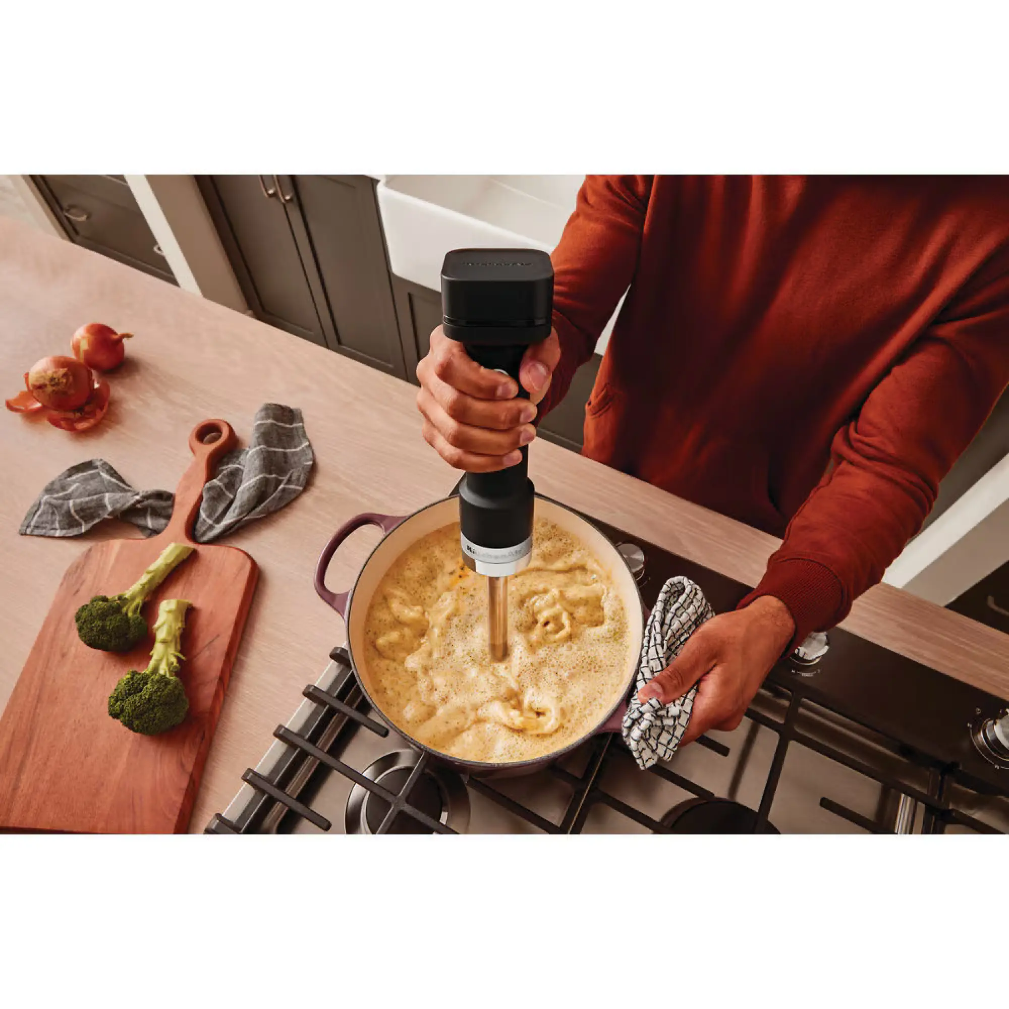 Photo of خلاط يدوي لاسلكي KitchenAid Go مع بطارية - أسود غير لامع 5KHBRV71BM